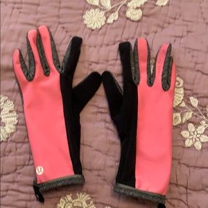 Lululemon gloves
